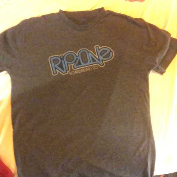 Ripzone boarding Tshirt - Picture 2 of 3